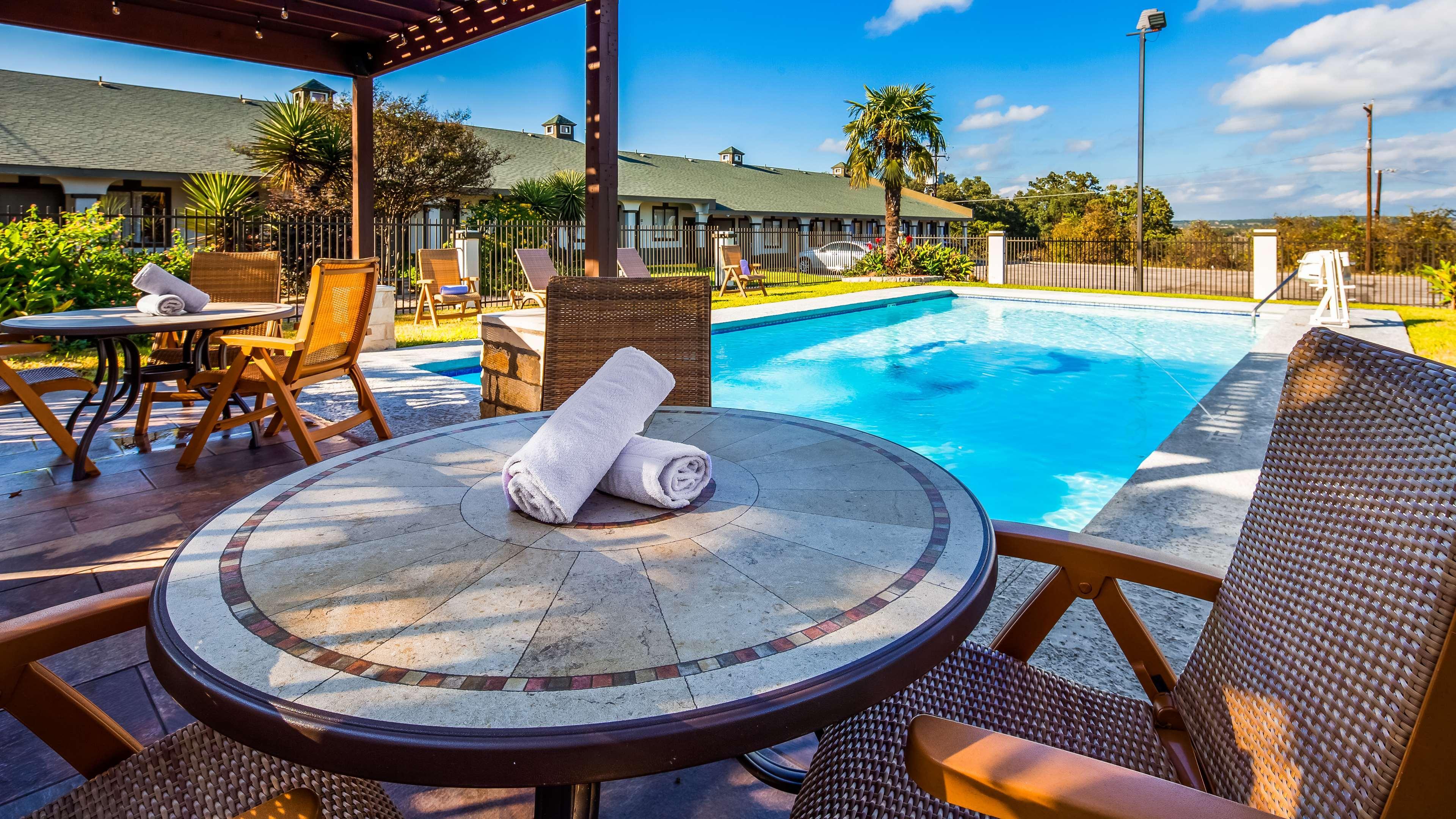 Best Western Post Oak Inn Burnet Kültér fotó